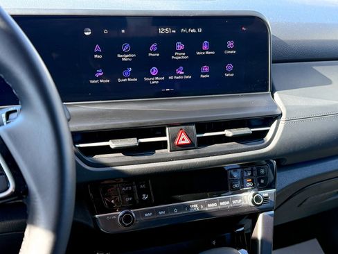 Certified 2024 Kia Seltos EX image 17