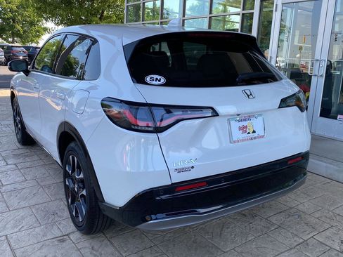 Used 2026 Honda HR-V EX-L image 5