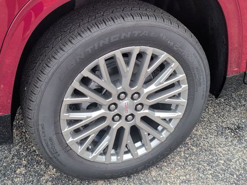 New 2026 GMC Acadia Denali FWD image 11