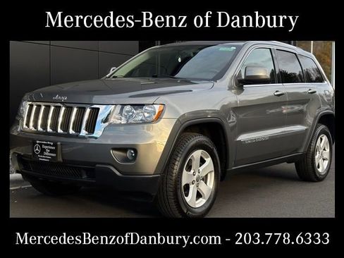 Used 2012 Jeep Grand Cherokee Laredo image 1
