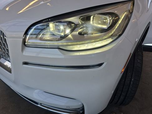 Used 2023 Lincoln Aviator Reserve w/ Equipment Group 201A AWD/4WD image 33