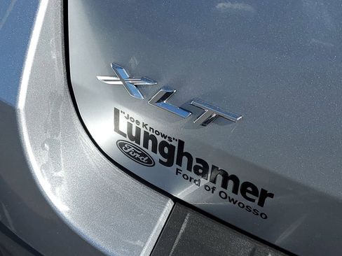 Certified 2022 Ford Explorer XLT w/ Equipment Group 202A image 39