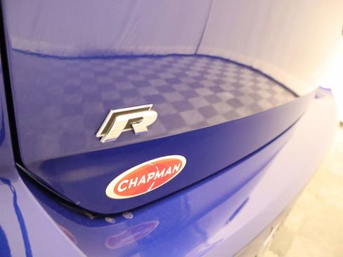 Used 2017 Volkswagen Golf R 4-Door image 20