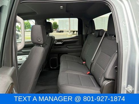 Used 2025 Chevrolet Silverado 1500 LT w/ Z71 Off-Road Package AWD/4WD image 11