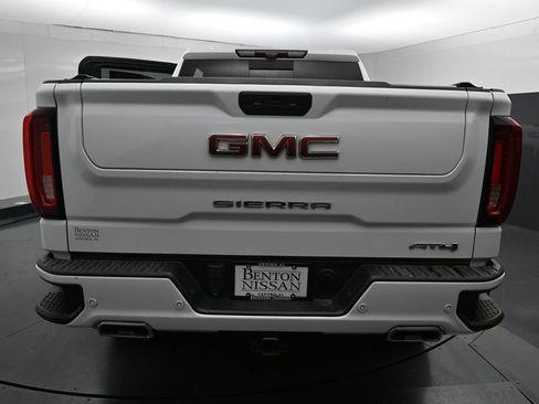 Used 2021 GMC Sierra 1500 AT4 w/ AT4 Value Package AWD/4WD image 10
