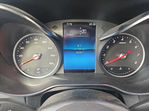 Used 2022 Mercedes-Benz GLC 300 image 11