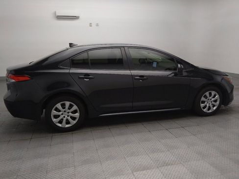 Used 2021 Toyota Corolla LE FWD image 10
