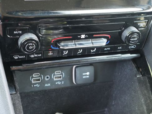 Used 2023 Jeep Grand Cherokee L Laredo AWD/4WD image 14