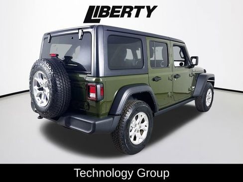 Used 2021 Jeep Wrangler Unlimited Islander image 8