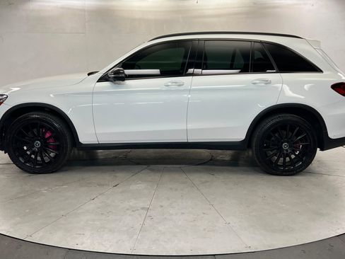 Used 2021 Mercedes-Benz GLC 300 4MATIC image 2