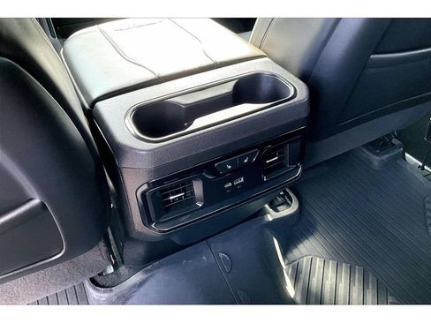 Used 2024 GMC Sierra 2500 AT4X w/ AT4X AEV Edition AWD/4WD image 11