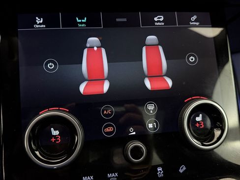 Used 2020 Land Rover Range Rover Evoque R-Dynamic SE image 28