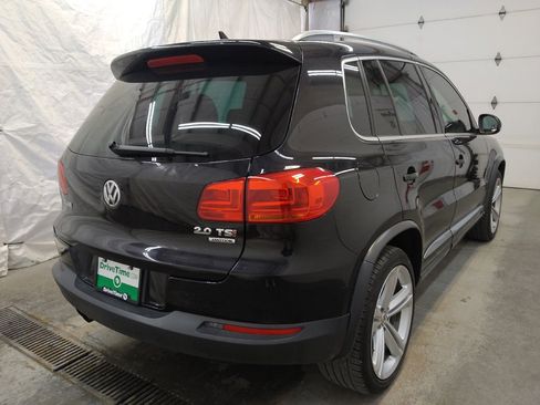 Used 2014 Volkswagen Tiguan R-Line image 9