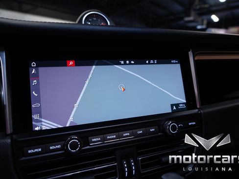 Used 2020 Porsche Macan S image 37