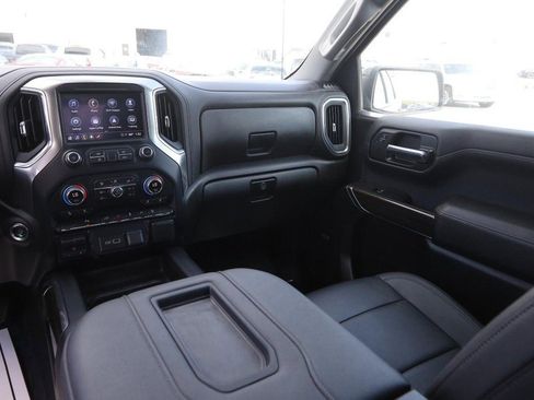 Used 2022 Chevrolet Silverado 1500 LT Trail Boss w/ LT Trail Boss Premium Package image 24