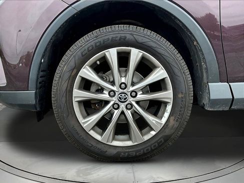 Used 2016 Toyota RAV4 Limited w/ Advanced Technology Package AWD/4WD image 32