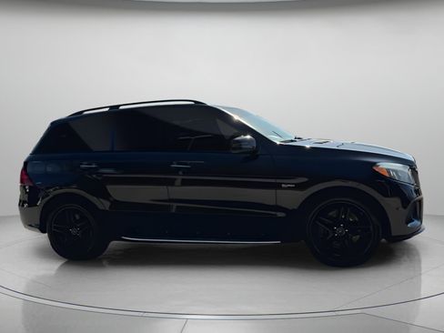 Used 2017 Mercedes-Benz GLE 43 AMG 4MATIC image 34