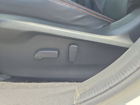 Used 2018 Subaru Crosstrek 2.0i Limited AWD/4WD image 15