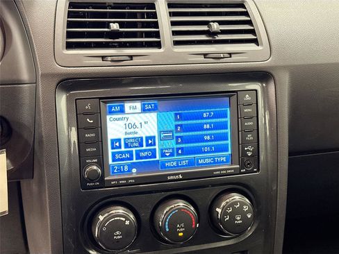 Used 2010 Dodge Challenger R/T image 13