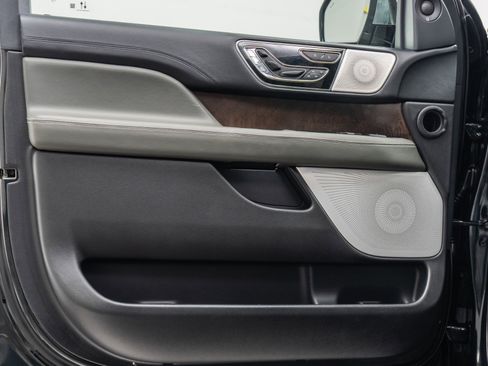Used 2022 Lincoln Navigator Black Label image 44