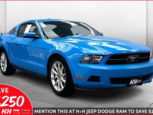 Used 2010 Ford Mustang Premium image 1
