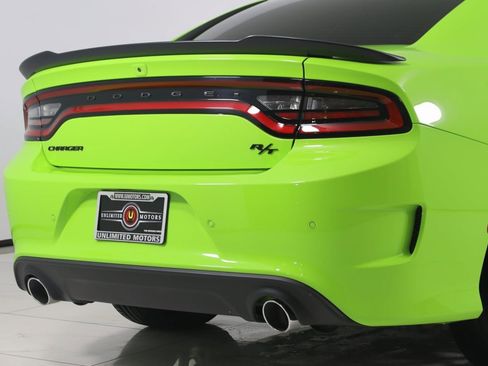 Used 2023 Dodge Charger R/T w/ Blacktop Package image 43