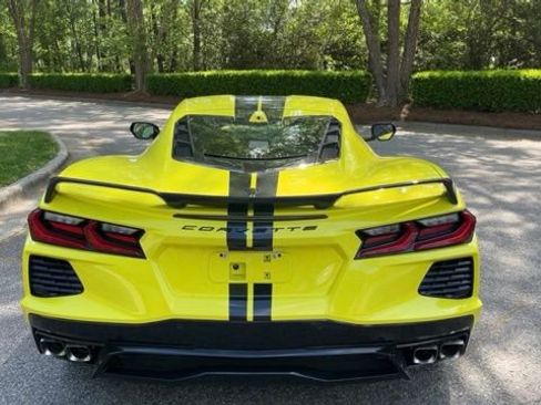 Used 2020 Chevrolet Corvette Stingray Premium Cpe w/ 3LT Preferred Equipment Group image 9