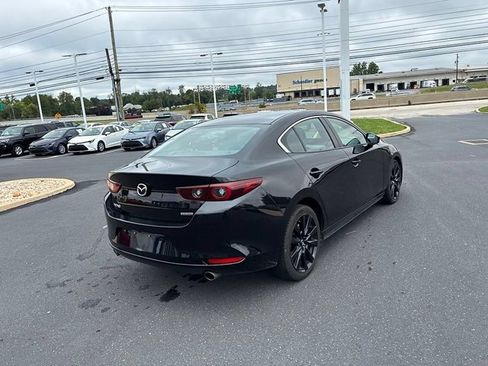 Used 2024 MAZDA MAZDA3 s FWD image 10