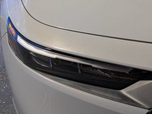 Used 2023 Honda Accord Sport image 10