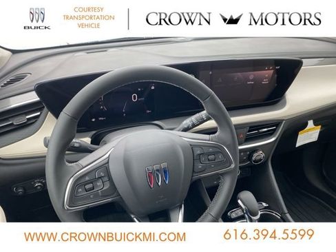 Used 2025 Buick Encore GX Preferred image 16
