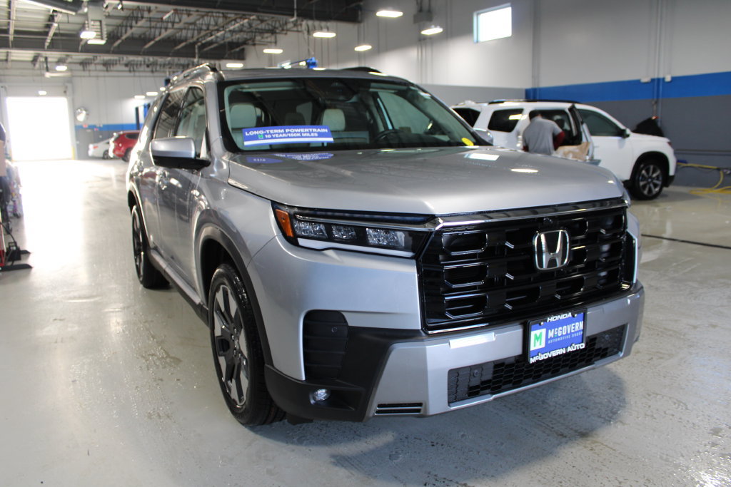 New 2026 Honda Pilot Elite image 4