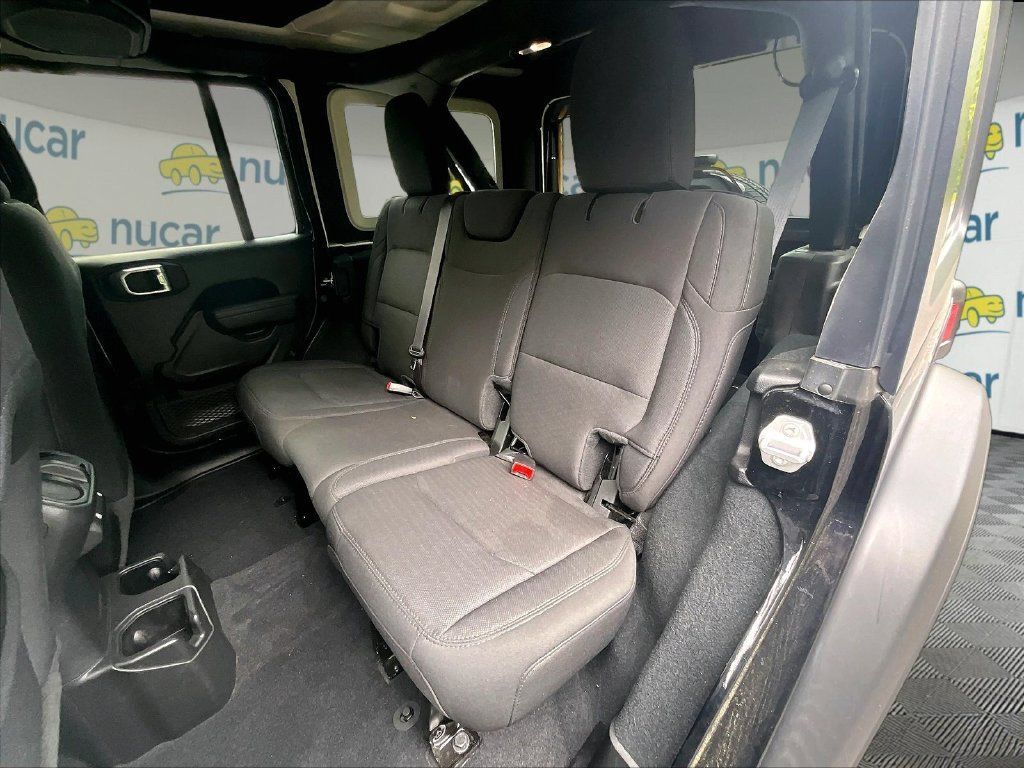 Used 2022 Jeep Wrangler Unlimited Sport AWD/4WD image 15