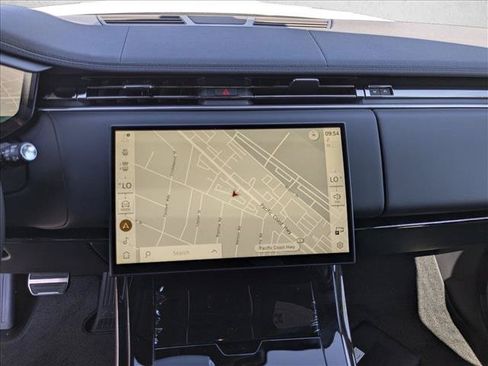 New 2026 Land Rover Range Rover Sport Dynamic SE AWD/4WD image 12
