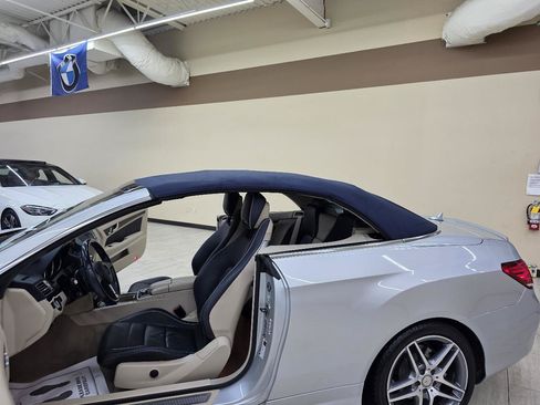 Used 2016 Mercedes-Benz E 550 Cabriolet image 40