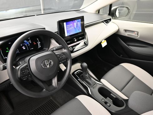 New 2026 Toyota Corolla LE image 12