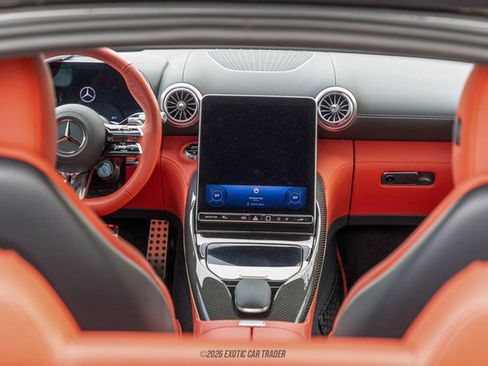 Used 2025 Mercedes-Benz AMG GT 63 image 29