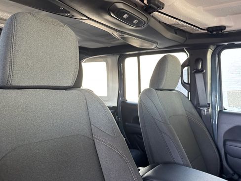 New 2026 Jeep Wrangler Unlimited Sport image 15