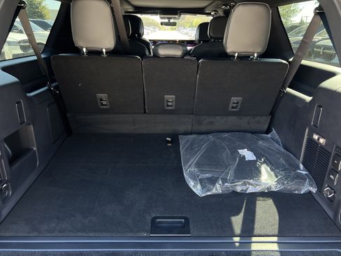 New 2025 Lincoln Navigator L Reserve w/ Jet Appearance Package image 33