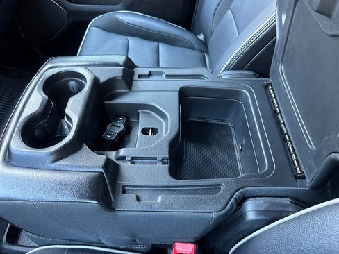 Used 2024 RAM 1500 Laramie image 30