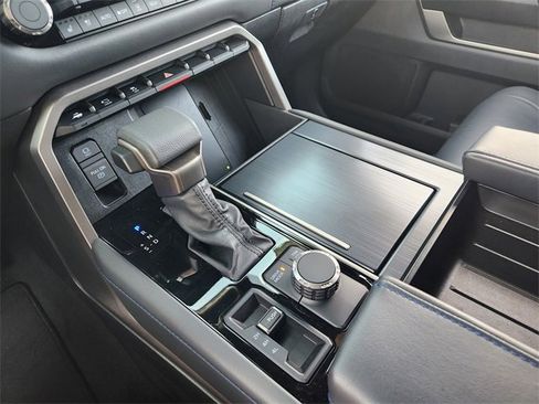 Used 2026 Toyota Sequoia Platinum image 16