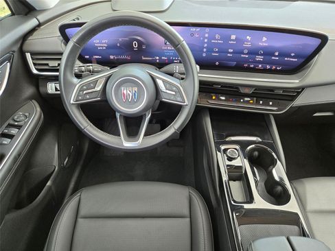 Used 2025 Buick Envision Preferred AWD/4WD image 13