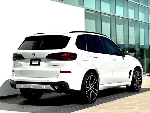 Used 2024 BMW X5 xDrive40i w/ Executive Package AWD/4WD image 4