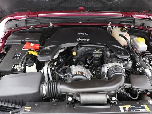 Used 2021 Jeep Wrangler Unlimited Sport image 25