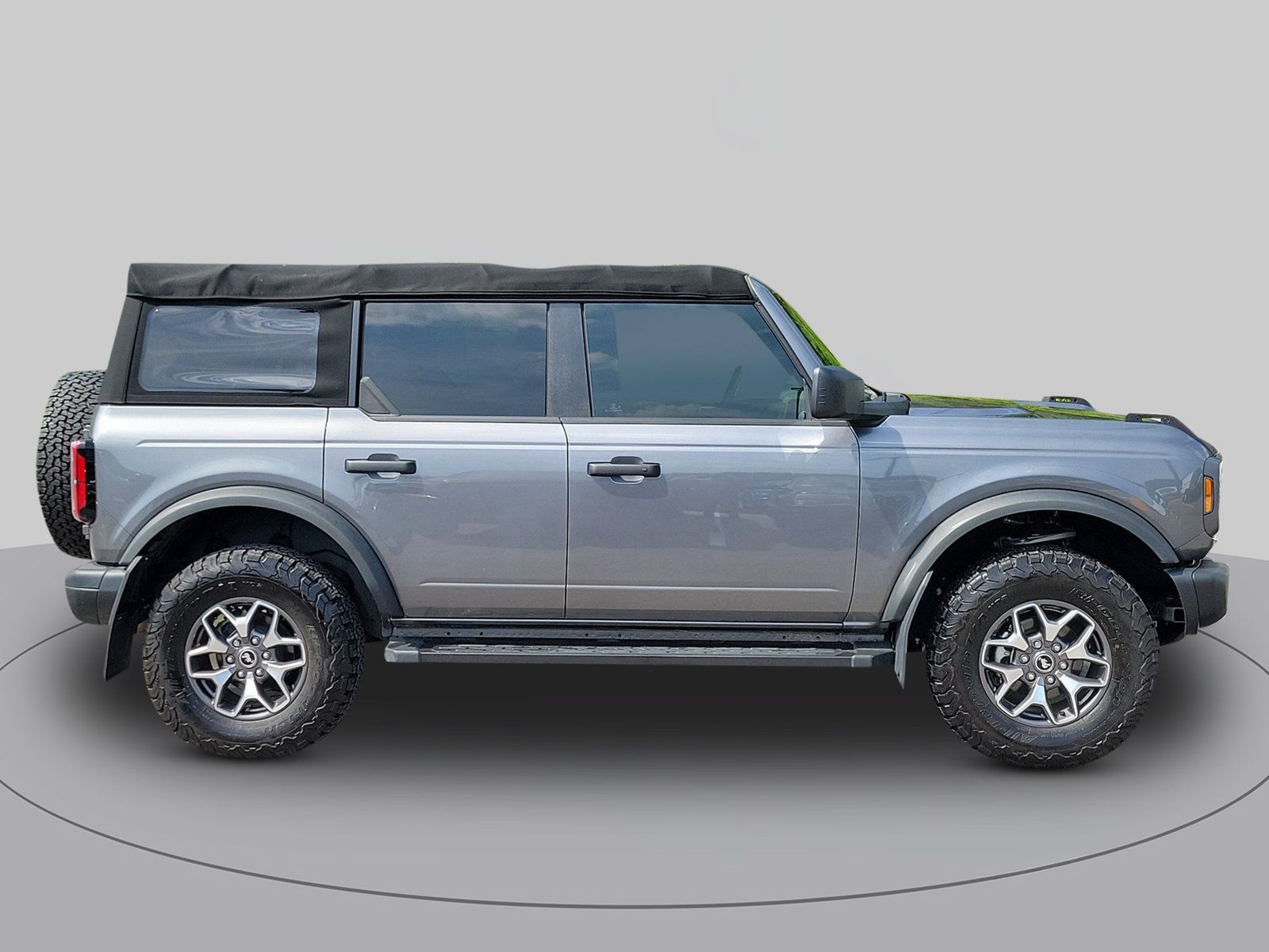 Used 2023 Ford Bronco Badlands AWD/4WD image 2