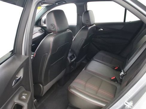 Used 2023 Chevrolet Equinox RS AWD/4WD image 24