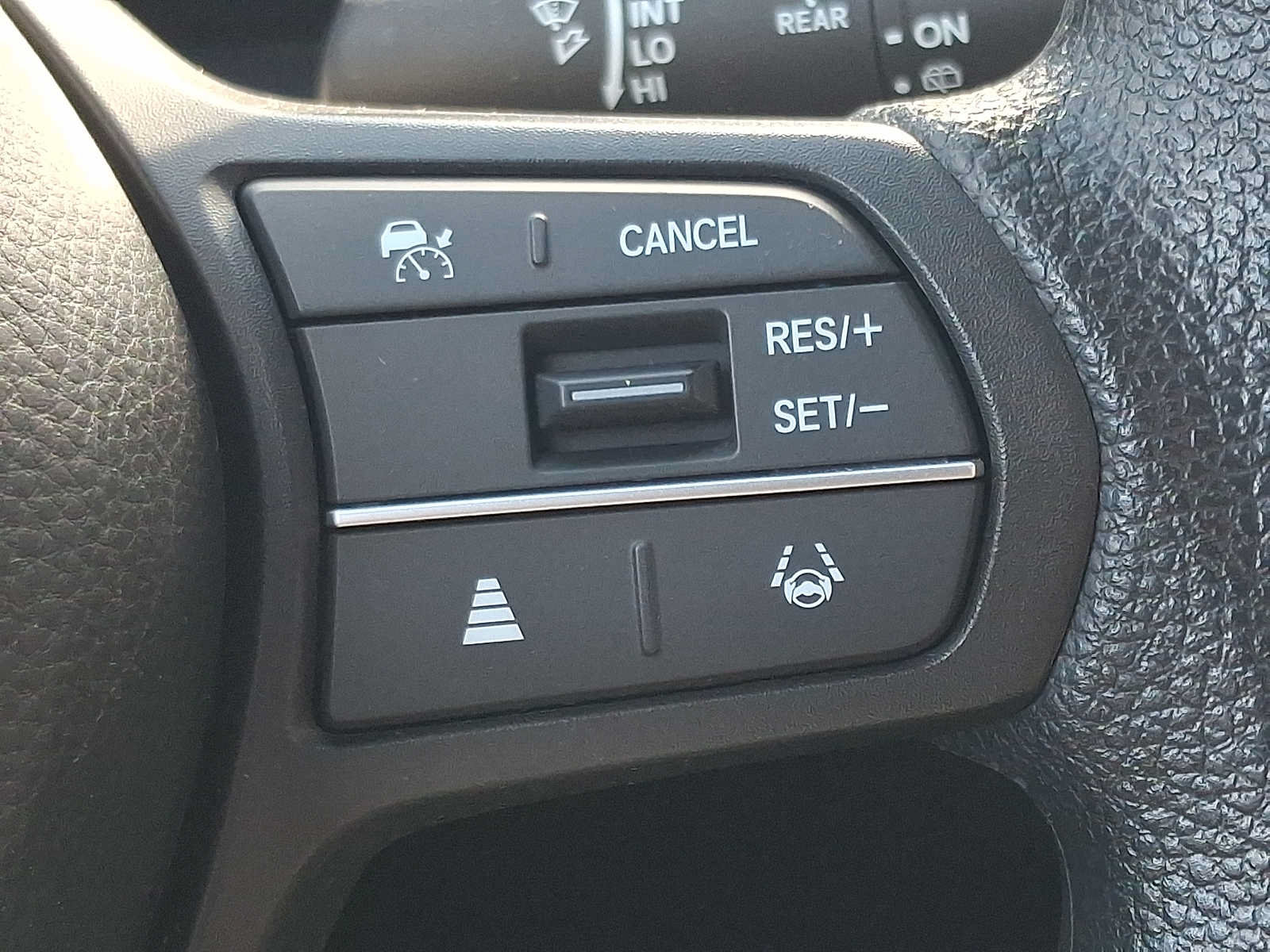 Certified 2024 Honda HR-V LX image 21