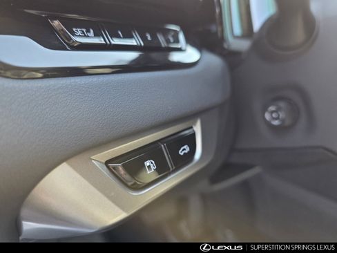 New 2026 Lexus RX 450h AWD image 15