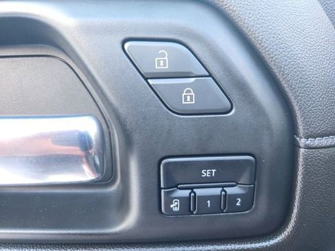 Used 2020 GMC Sierra 1500 SLT w/ SLT Premium Plus Package image 38