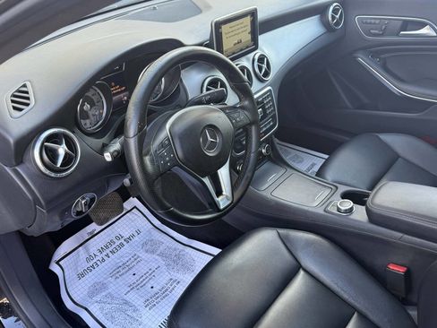 Used 2014 Mercedes-Benz CLA 250 4MATIC image 10