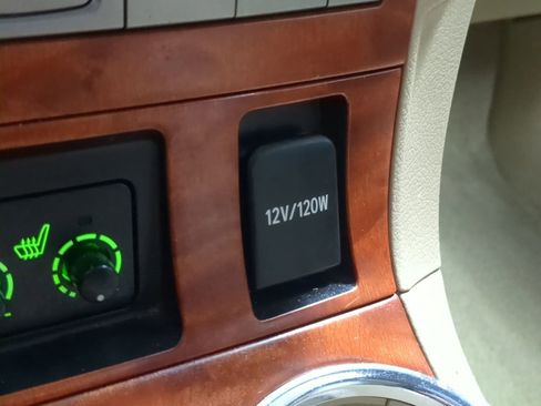 Used 2010 Toyota Highlander Limited image 45